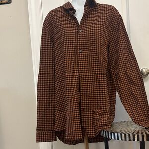 H&M Men's Black and Brown Plaid Button Down Shirt